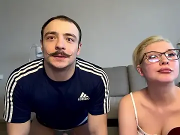 Stripchat Best live sex cam show of Love_plat1na