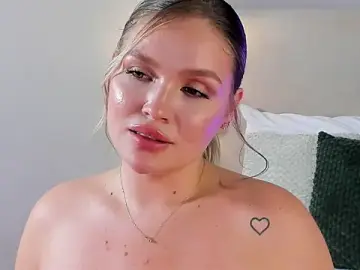 Stripchat Live Sex of GaiaBaker