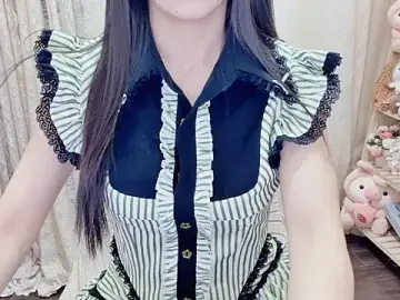 Stripchat Live Porn of Rellababyy
