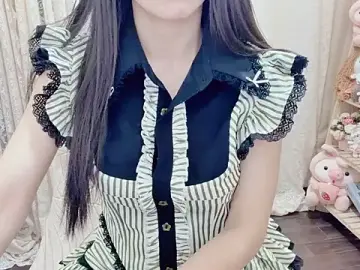 Stripchat Live Porn of Rellababyy