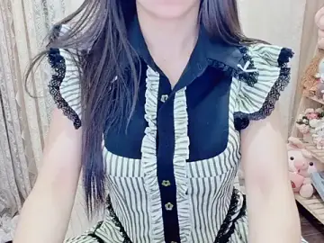 Stripchat Watch Live Sex Cams of Rellababyy