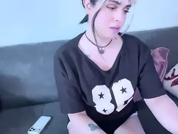 Stripchat Watch Live Sex Cams of Thevelvet_tg