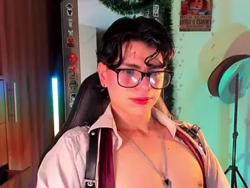 Stripchat Sex Cam of marckalexis