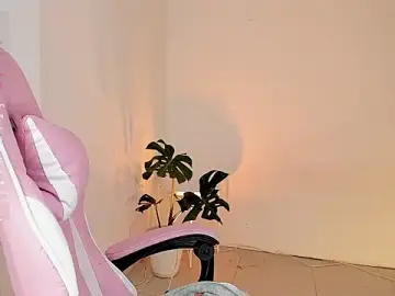 Stripchat Best live sex cam show of Doll_wettt