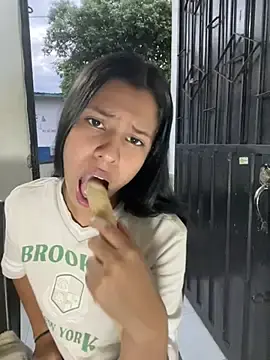 Stripchat Adult Video Chat of Luna_traviesa_xxx