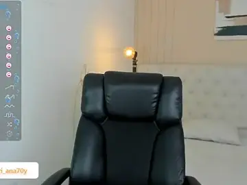 Stripchat Live Sex of LOISE-XX