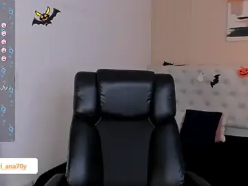 Stripchat Free Live Porn of LOISE-XX