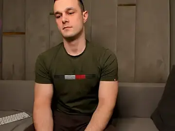 Stripchat Sex Cam of BrandonNorris