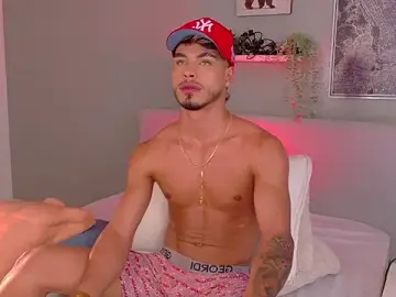 Stripchat Adult Webcam of Ken-boy_
