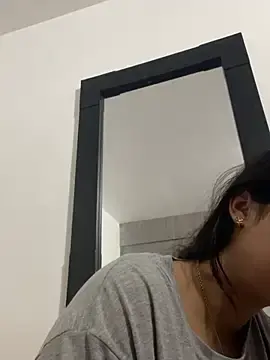 Stripchat Free Live Porn of karla_nill