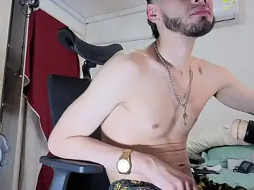 Stripchat Sex Cam of -Dark6leal9-