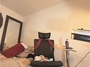 Stripchat Adult Webcam of RyanMira