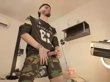 Stripchat Free Live Porn of RyanMira