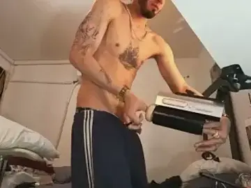 Stripchat Private Sex Chat of RyanMira