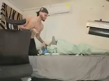 Stripchat Live Sex of RyanMira