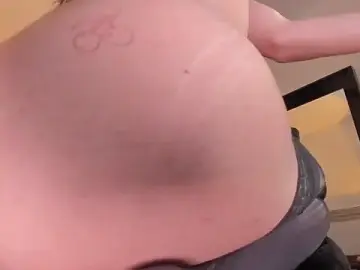 Stripchat Live Sex Cam of Bylie_Hills
