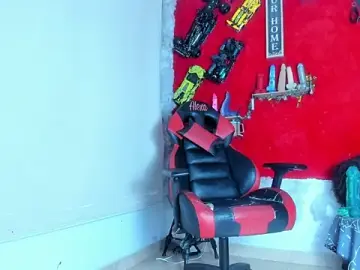 Stripchat Adult Webcam of LilOwen_