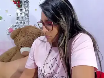 Stripchat Sex Chat of NataliaAndJulliam