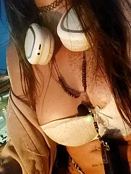 Stripchat Adult Video Chat of k_lebannon