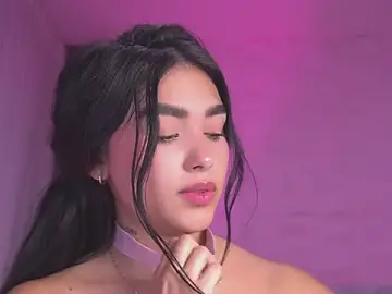 Stripchat Live Sex Cam of katy_rioss