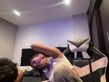 Stripchat Live Sex of DesireLuxe