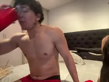 Stripchat Watch Live Sex Cams of DesireLuxe