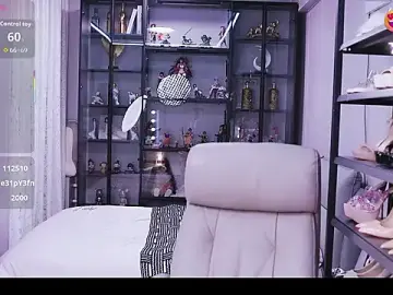 Stripchat Live Sex Cam of Liora-