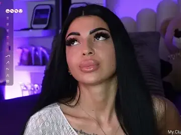 Stripchat Live Sex Cam of Angela_Myst