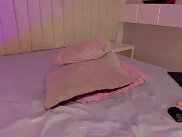 Stripchat Private Sex Chat of Littleolivia_