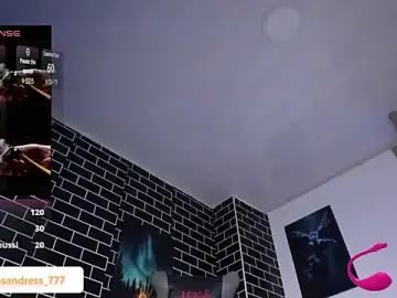 Stripchat Sex Cam of Lil_Curved