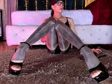 Stripchat Live Porn of ArchieCollins