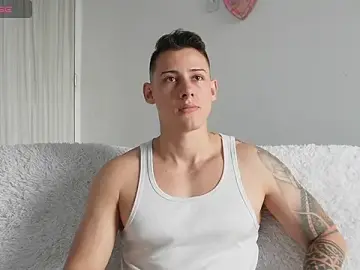 Stripchat Best Webcam of Muscle_King_Cum