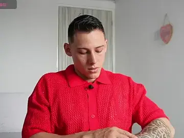 Stripchat Free Live Porn of Muscle_King_Cum