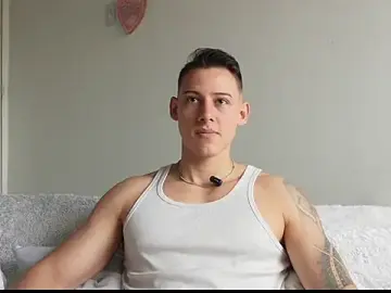 Stripchat Best Webcam of Muscle_King_Cum
