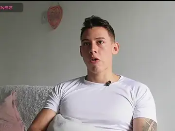 Stripchat Sex Chat of Muscle_King_Cum