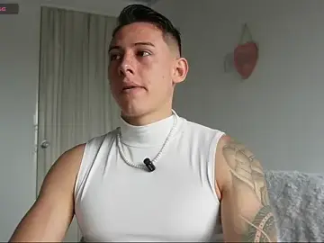 Stripchat Live Sex of Muscle_King_Cum