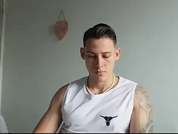 Stripchat Nude Webcam of Muscle_King_Cum