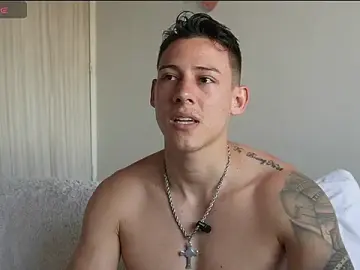 Stripchat Live Sex of Muscle_King_Cum