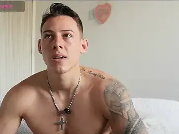 Stripchat Adult Webcams of Muscle_King_Cum