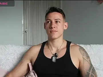 Stripchat Free Porn Cam of Muscle_King_Cum