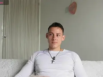 Stripchat Best Webcam of Muscle_King_Cum