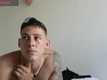 Stripchat Nude Webcam of Muscle_King_Cum