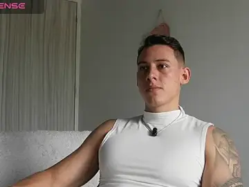 Stripchat Best Webcam of Muscle_King_Cum