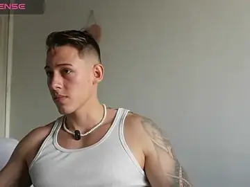 Stripchat Adult Webcam of Muscle_King_Cum