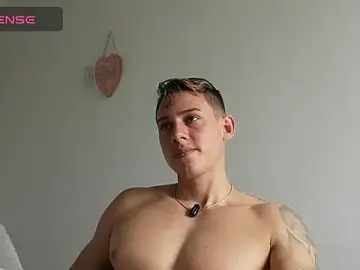 Stripchat Live Porn of Muscle_King_Cum