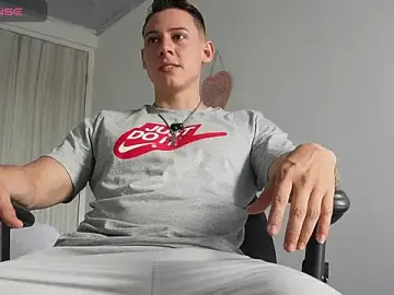 Stripchat Adult Webcams of Muscle_King_Cum