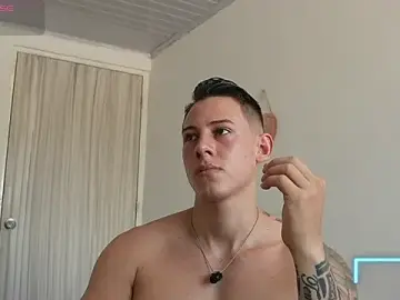 Stripchat Live Porn of Muscle_King_Cum