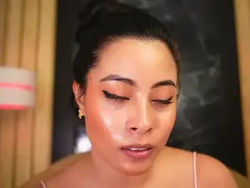 Stripchat Live Sex of Camilaperson