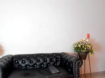 Stripchat Live Porn of SSCARLETH_