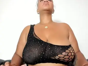 Stripchat Free Live Porn of SSCARLETH_